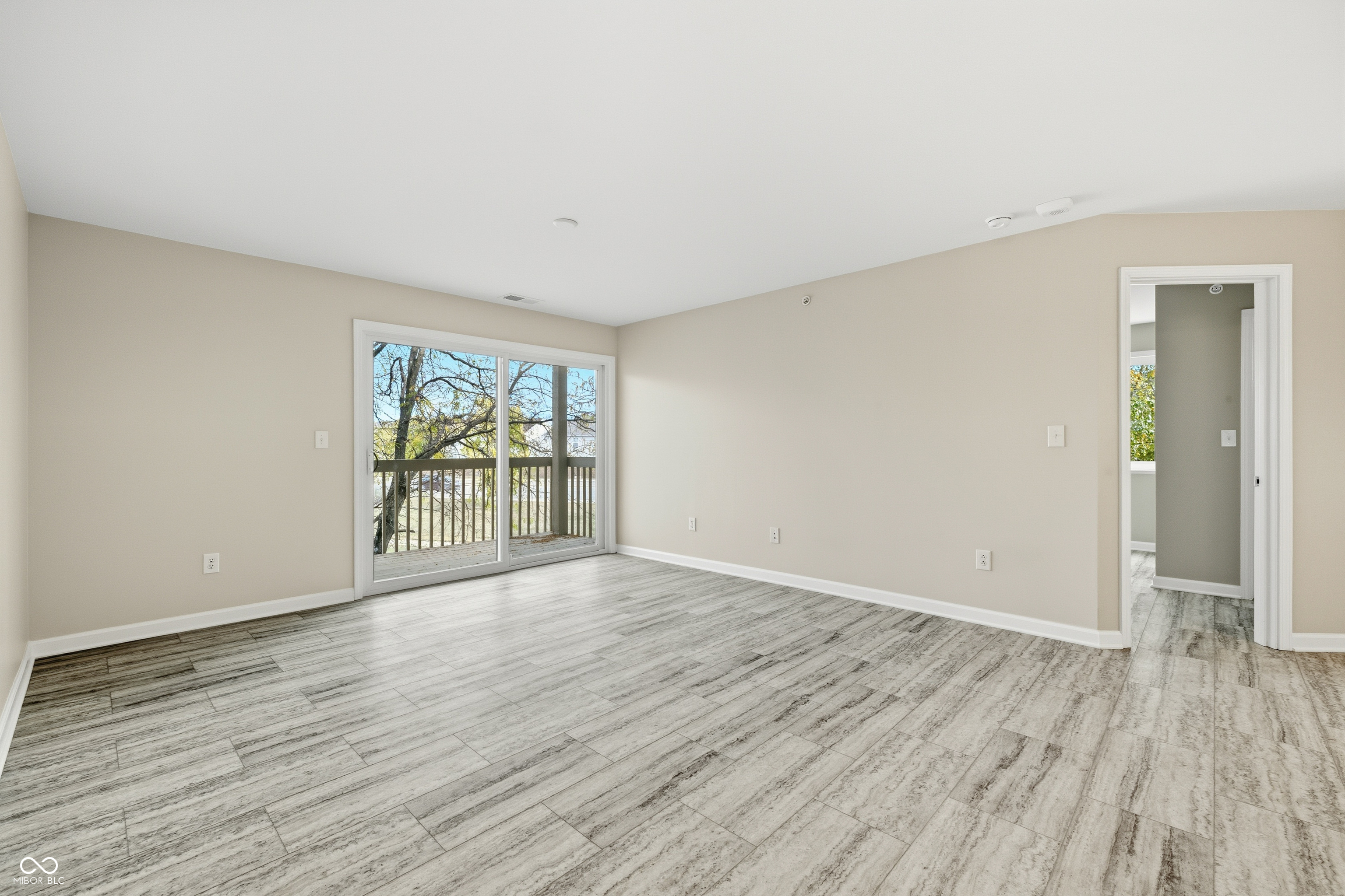 12515 Timber Creek Drive 8