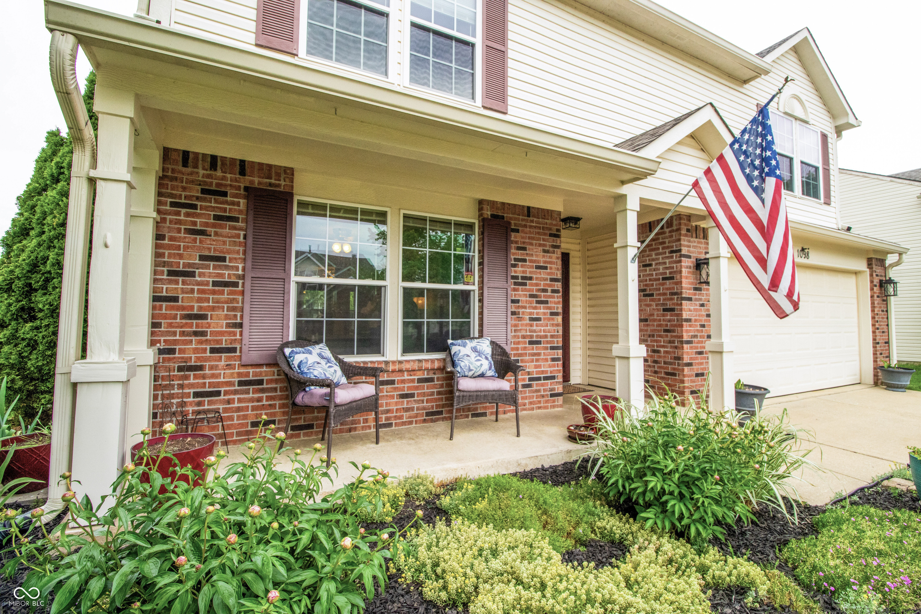 1098 Meadowview Court