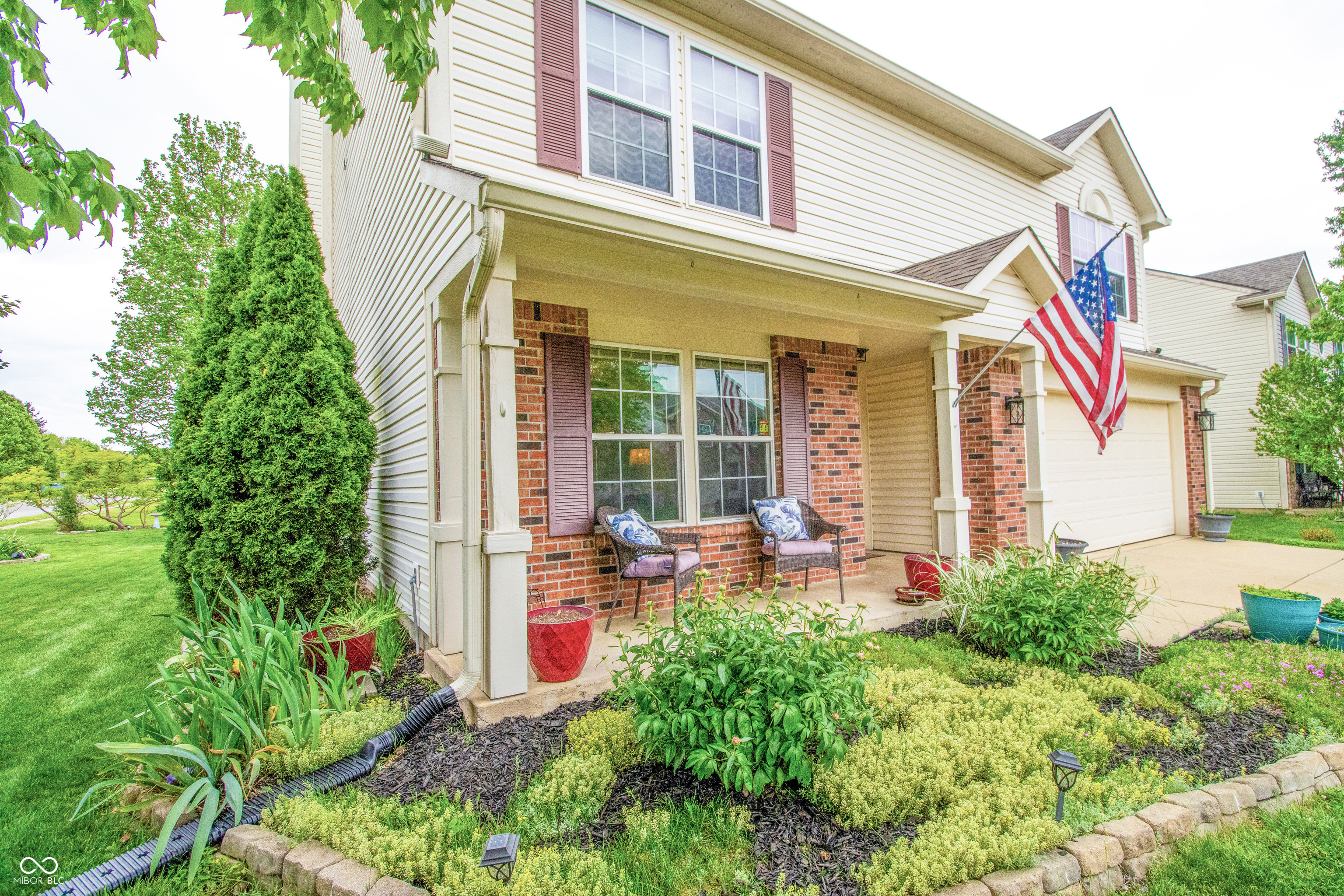 1098 Meadowview Court