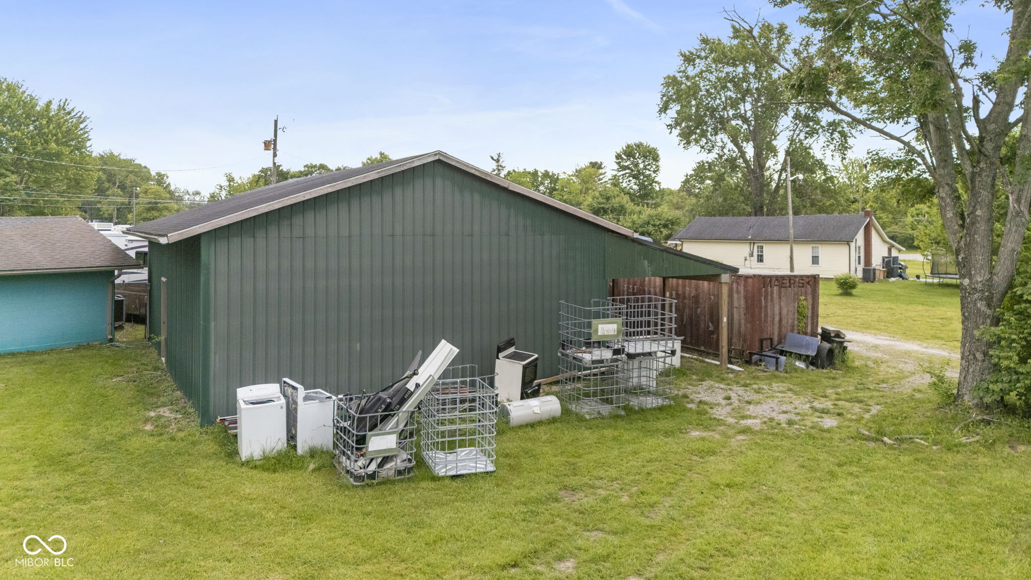 2287 N US Highway 31