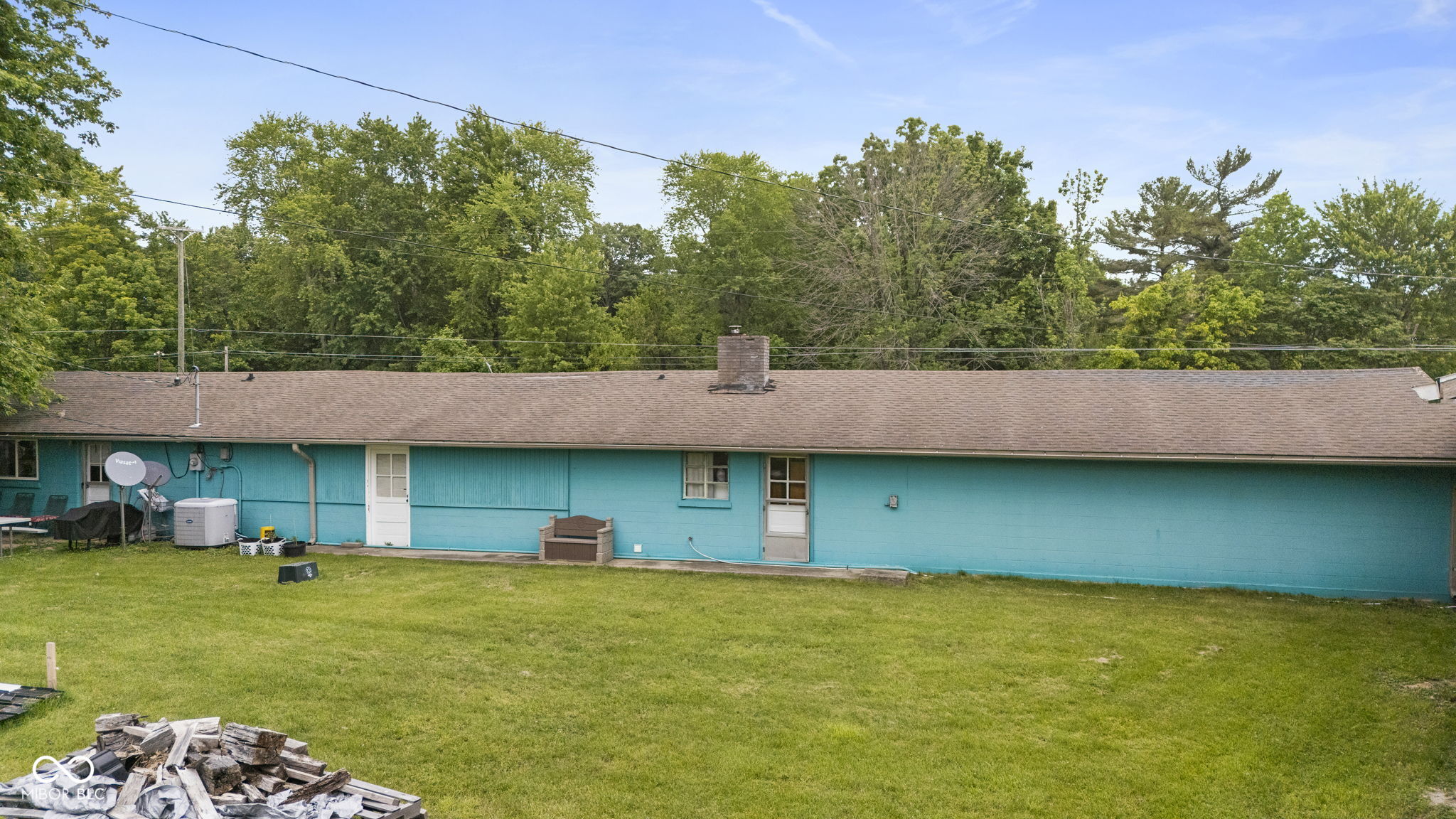 2287 N US Highway 31