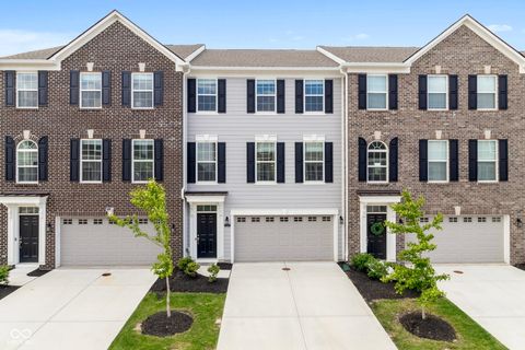Photo of 7109 Adalene Lane, Carmel, IN 46033 (MLS # 22101117)