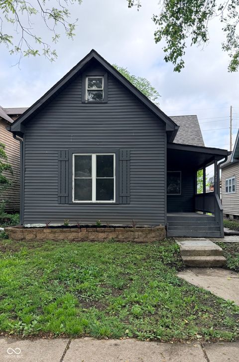 Photo of 720 Lincoln Street, Indianapolis, IN 46203 (MLS # 22099313)