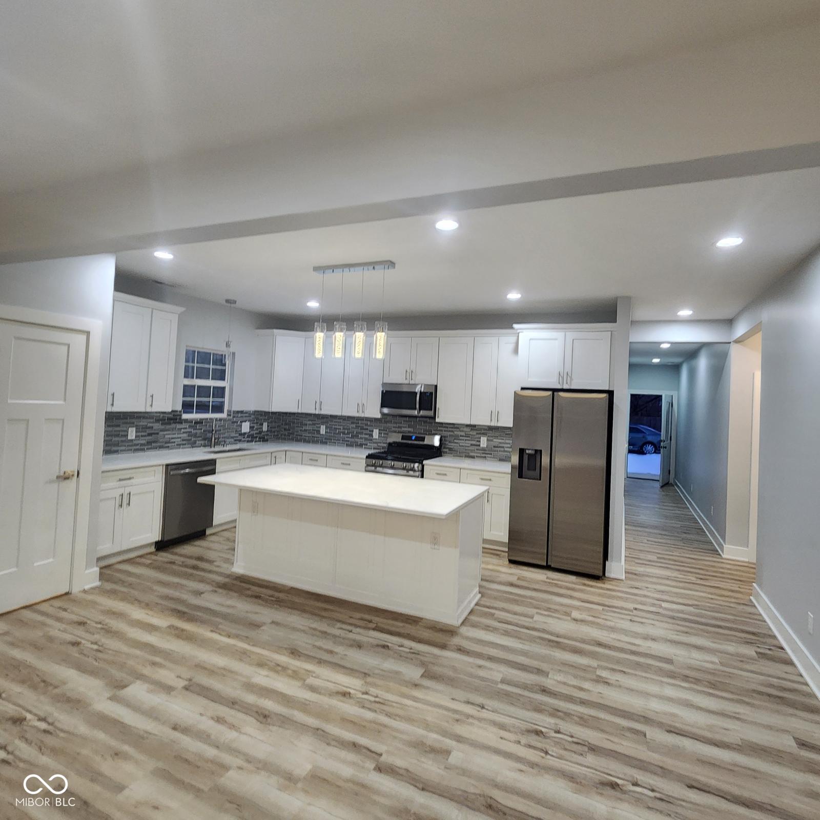 2159 W 58th Street