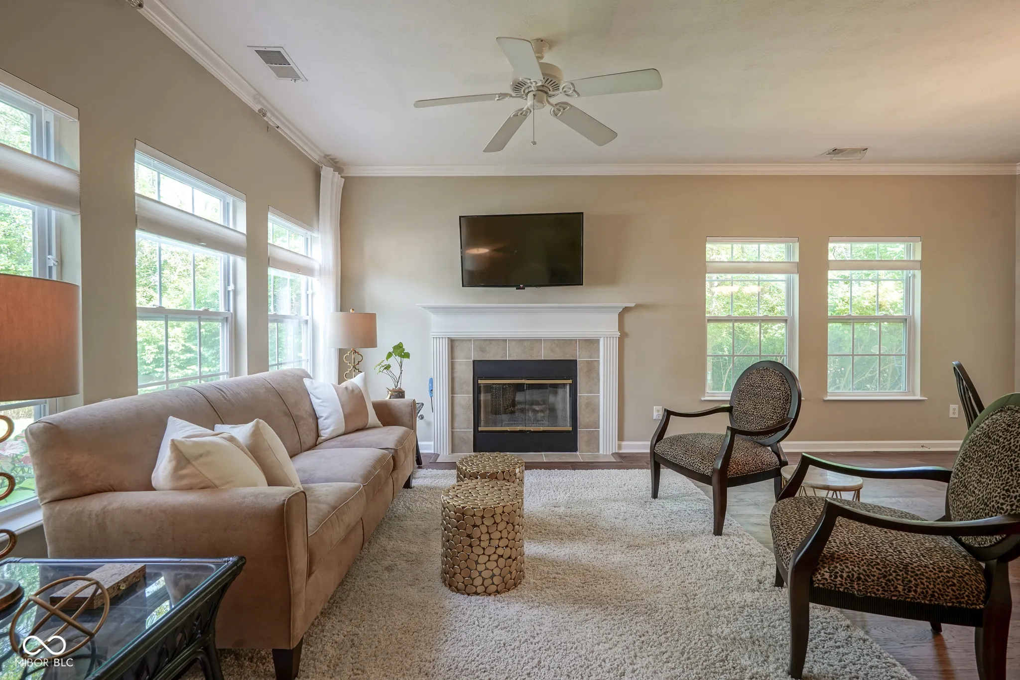 Carmel, Indiana 46280, United States, 2 Bedrooms Bedrooms, ,2 BathroomsBathrooms,Residential,Active,141525