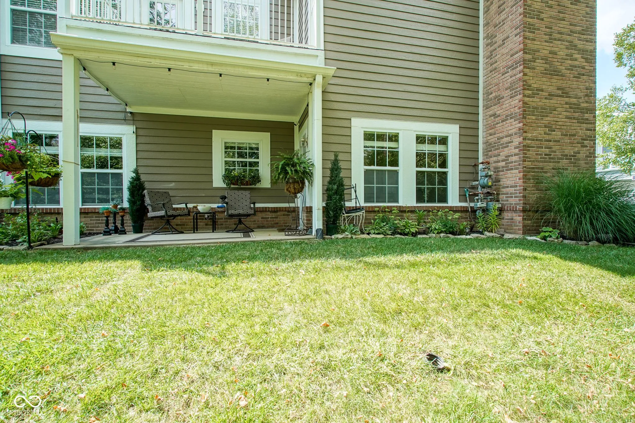 Carmel, Indiana 46280, United States, 2 Bedrooms Bedrooms, ,2 BathroomsBathrooms,Residential,Active,141525