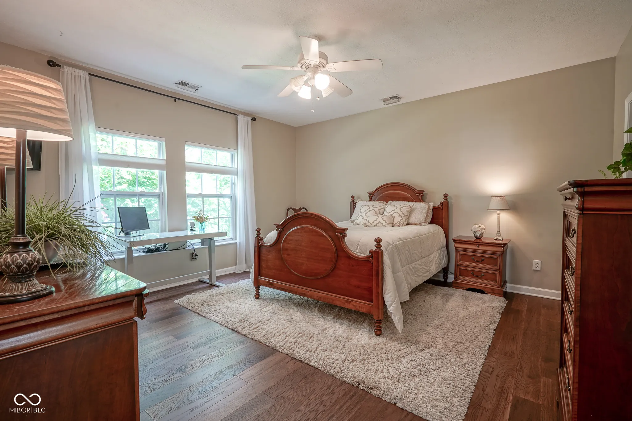 Carmel, Indiana 46280, United States, 2 Bedrooms Bedrooms, ,2 BathroomsBathrooms,Residential,Active,141525