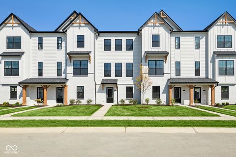 Photo of 4370 Douro Trail, Westfield, IN 46062 (MLS # 22058476)