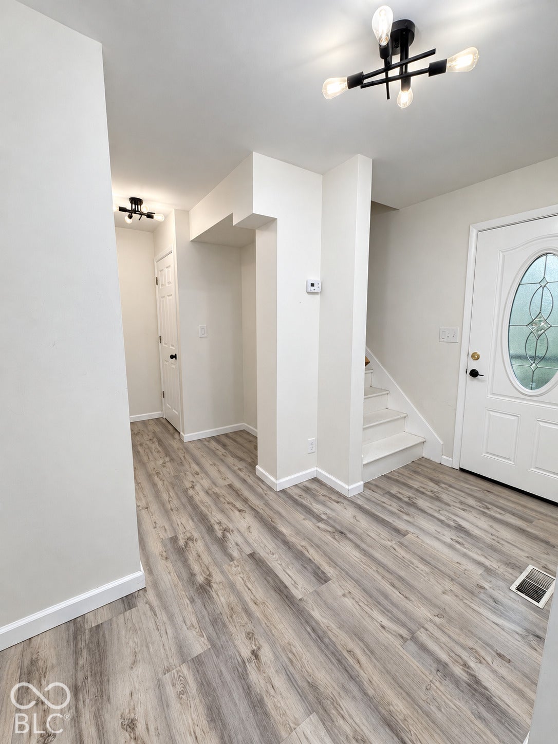 560 E Timberbrook Estate