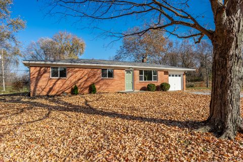Photo of 5732 Terrace Avenue, Indianapolis, IN 46203 (MLS # 22073601)