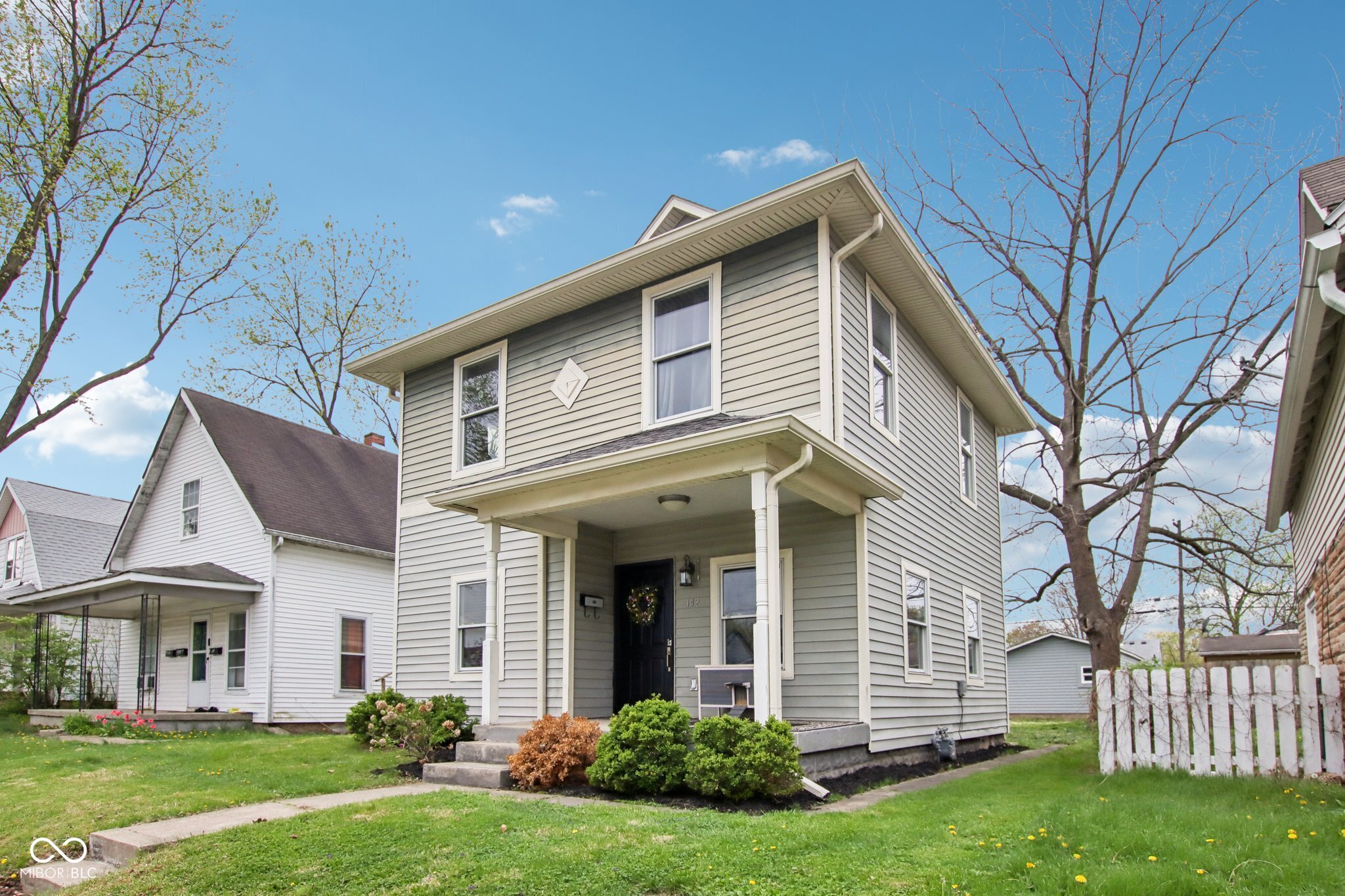 142 S 4th Avenue