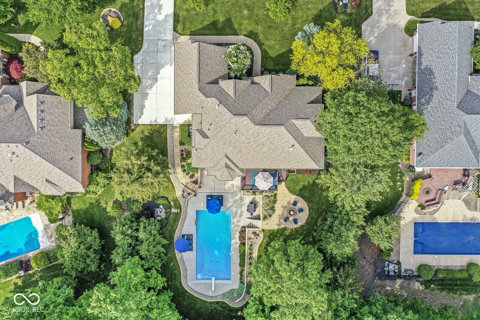 790 Foxboro Drive