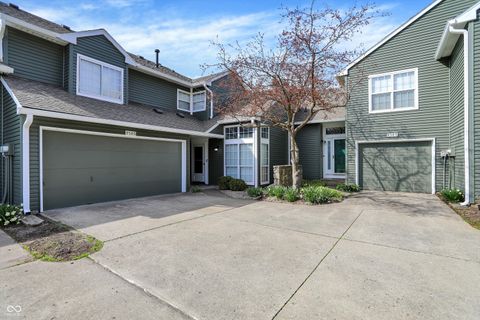 Photo of 9583 Bay Vista West Drive, Indianapolis, IN 46250 (MLS # 22091282)