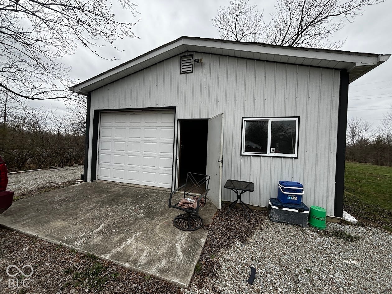 1730 Wishmeyer Lane
