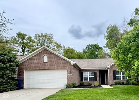 Photo of 9809 Brook Wood Drive, McCordsville, IN 46055 (MLS # 22101155)
