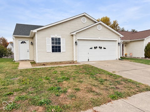 Photo of 9132 Blue Pine Drive, Indianapolis, IN 46231 (MLS # 22133591)