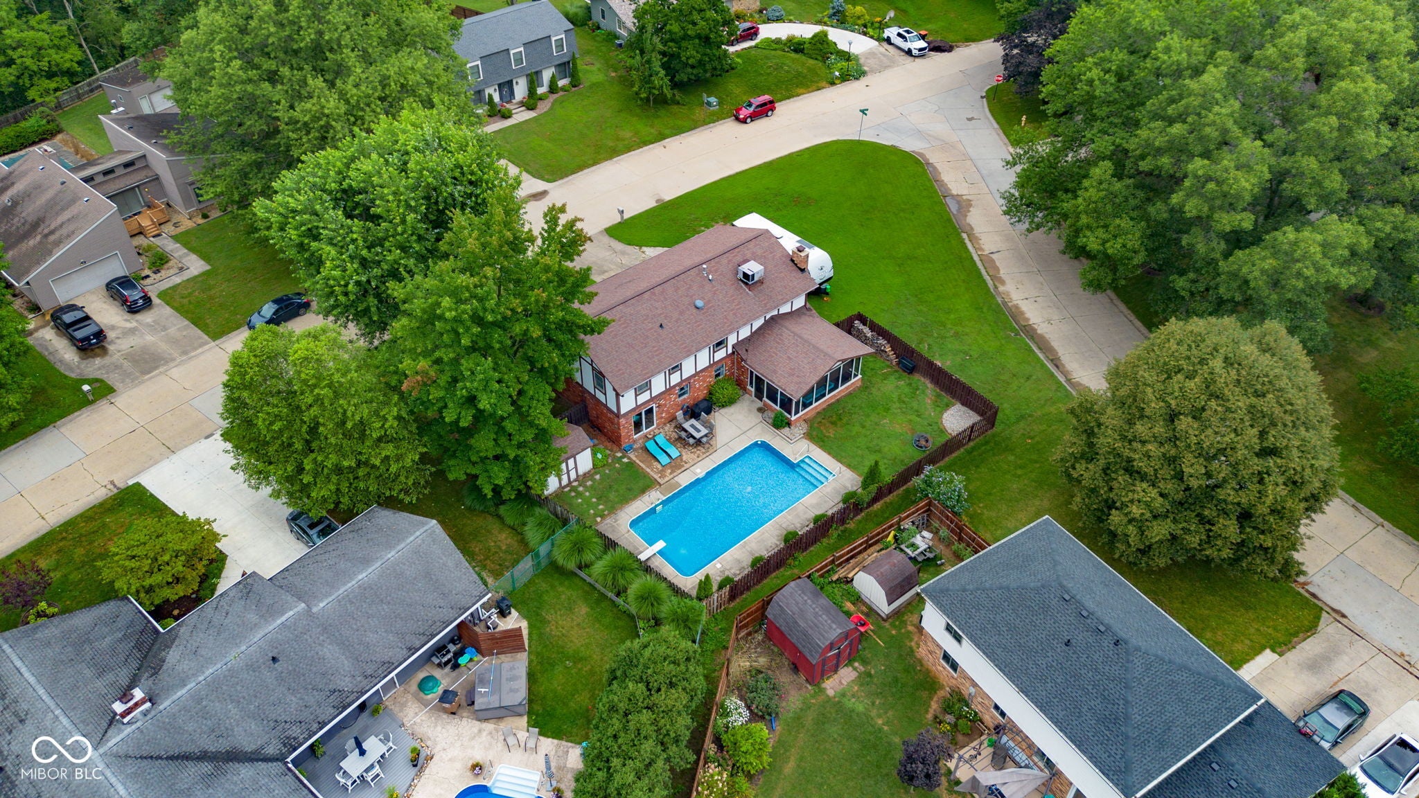 601 Ridgeview Lane