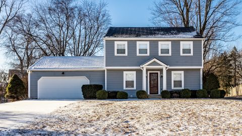Photo of 823 Elmwood Circle, Noblesville, IN 46062 (MLS # 22083254)