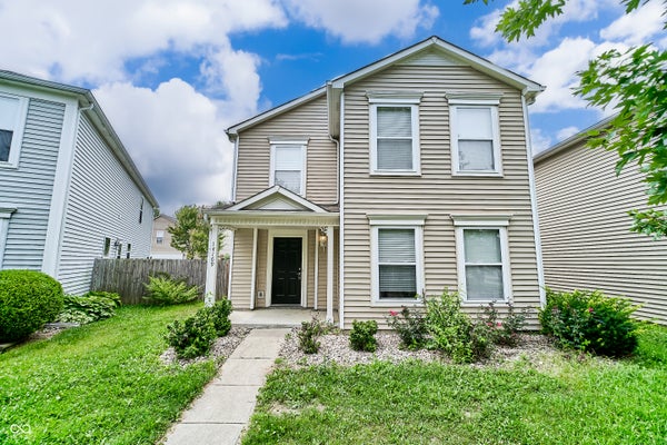 14169 CLAPBOARD DR, NOBLESVILLE, IN 46060 - Image 4da2d1a9fde82b109cb83b8d46000103/3947201263