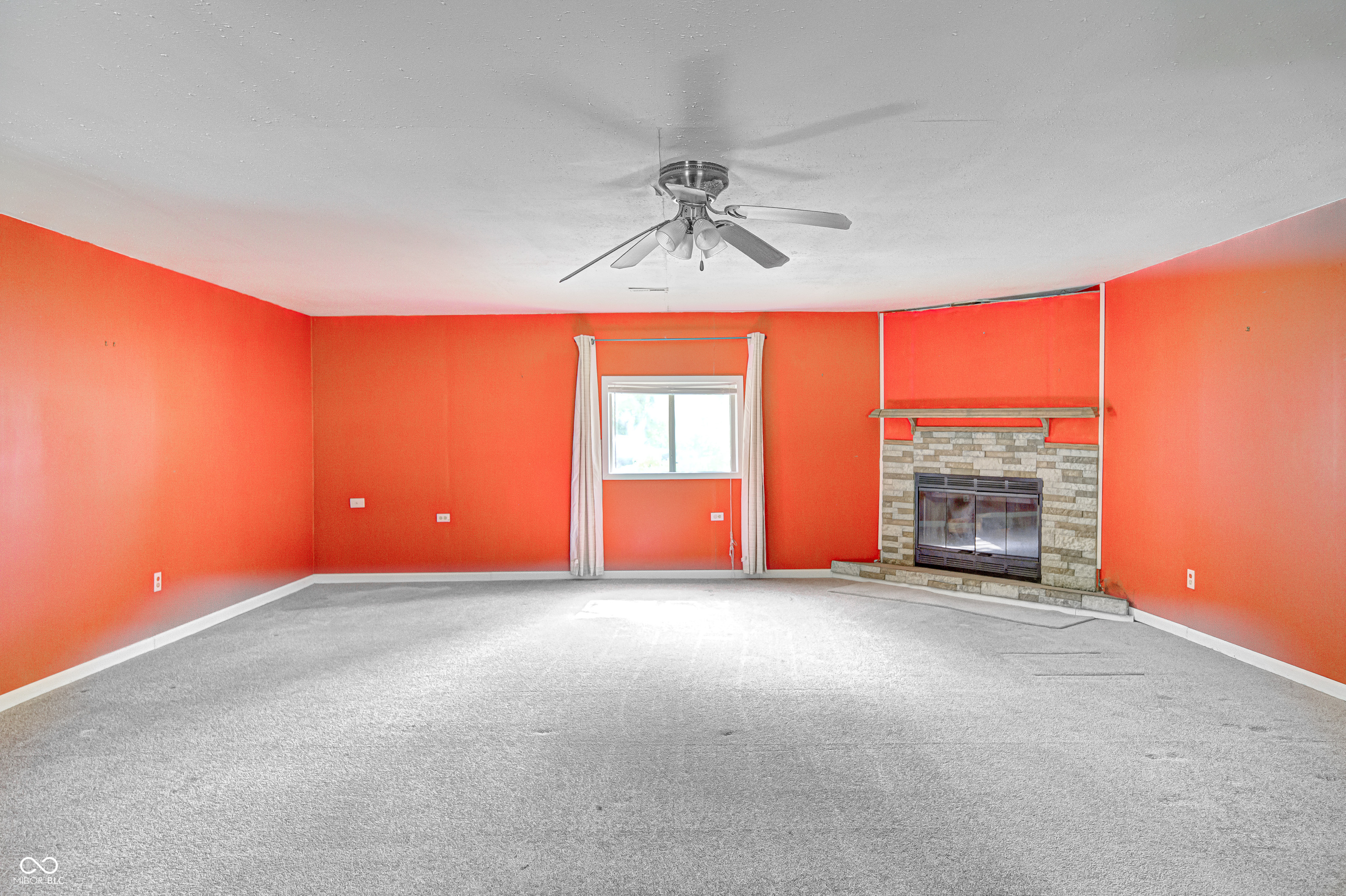8740 Huggin Hollow Road