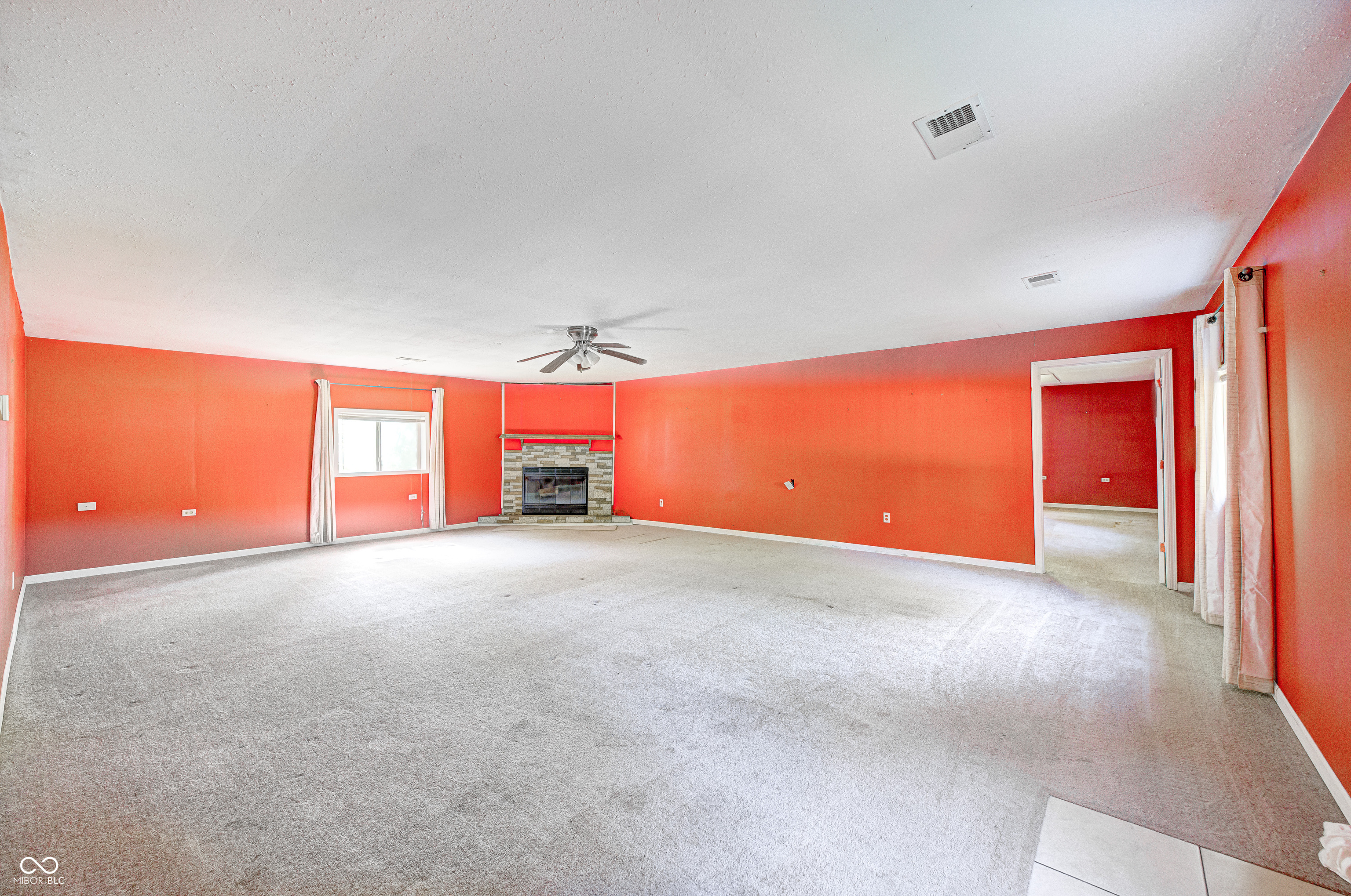 8740 Huggin Hollow Road