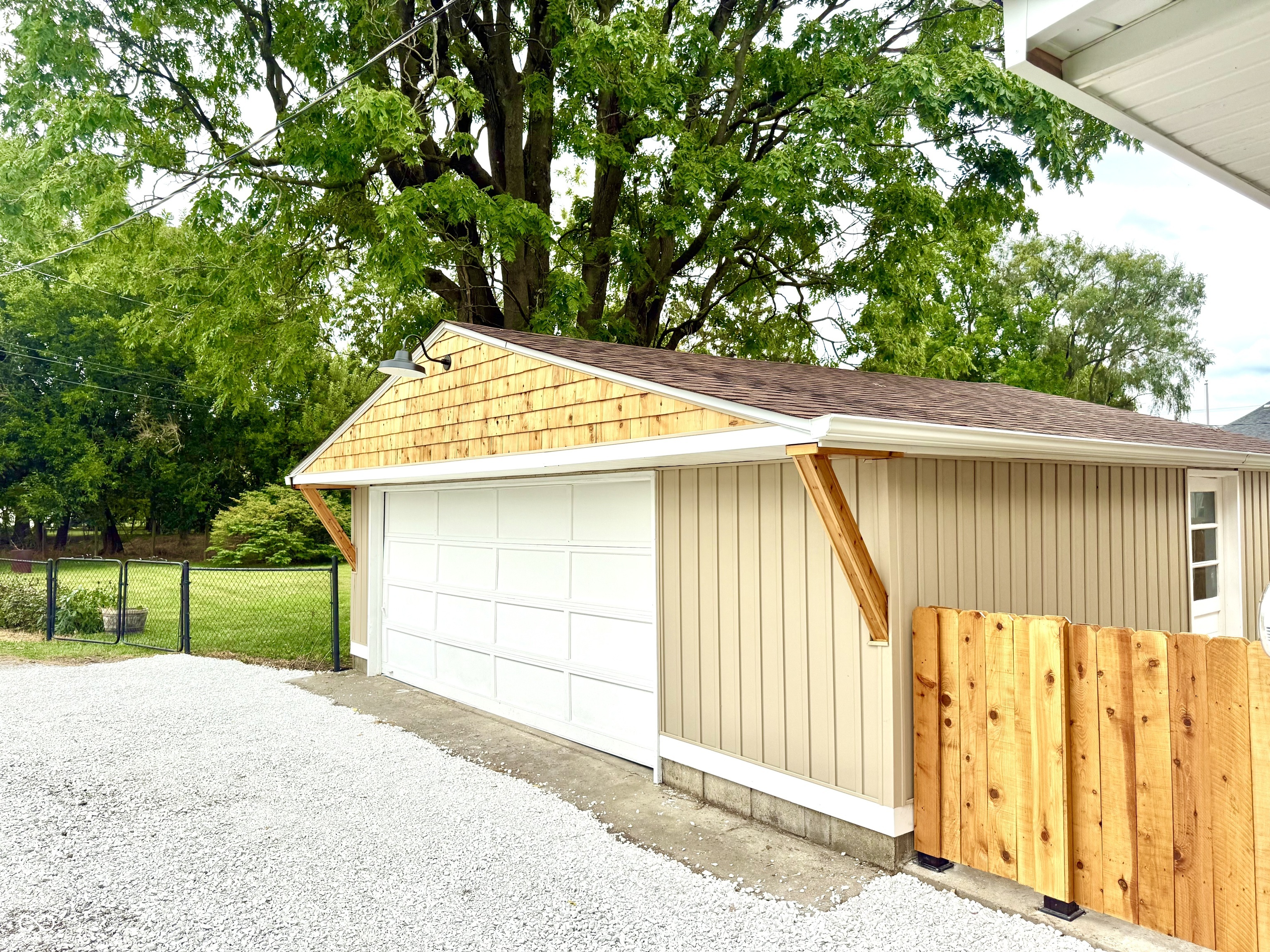 709 N Jameson Street