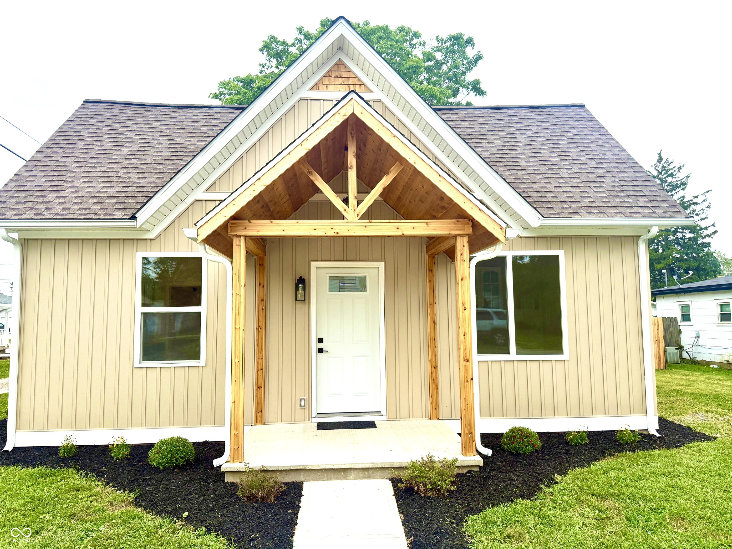 709 N Jameson Street