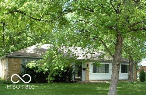 Photo of 10330 Rockford Court, Indianapolis, IN 46229 (MLS # 22113379)