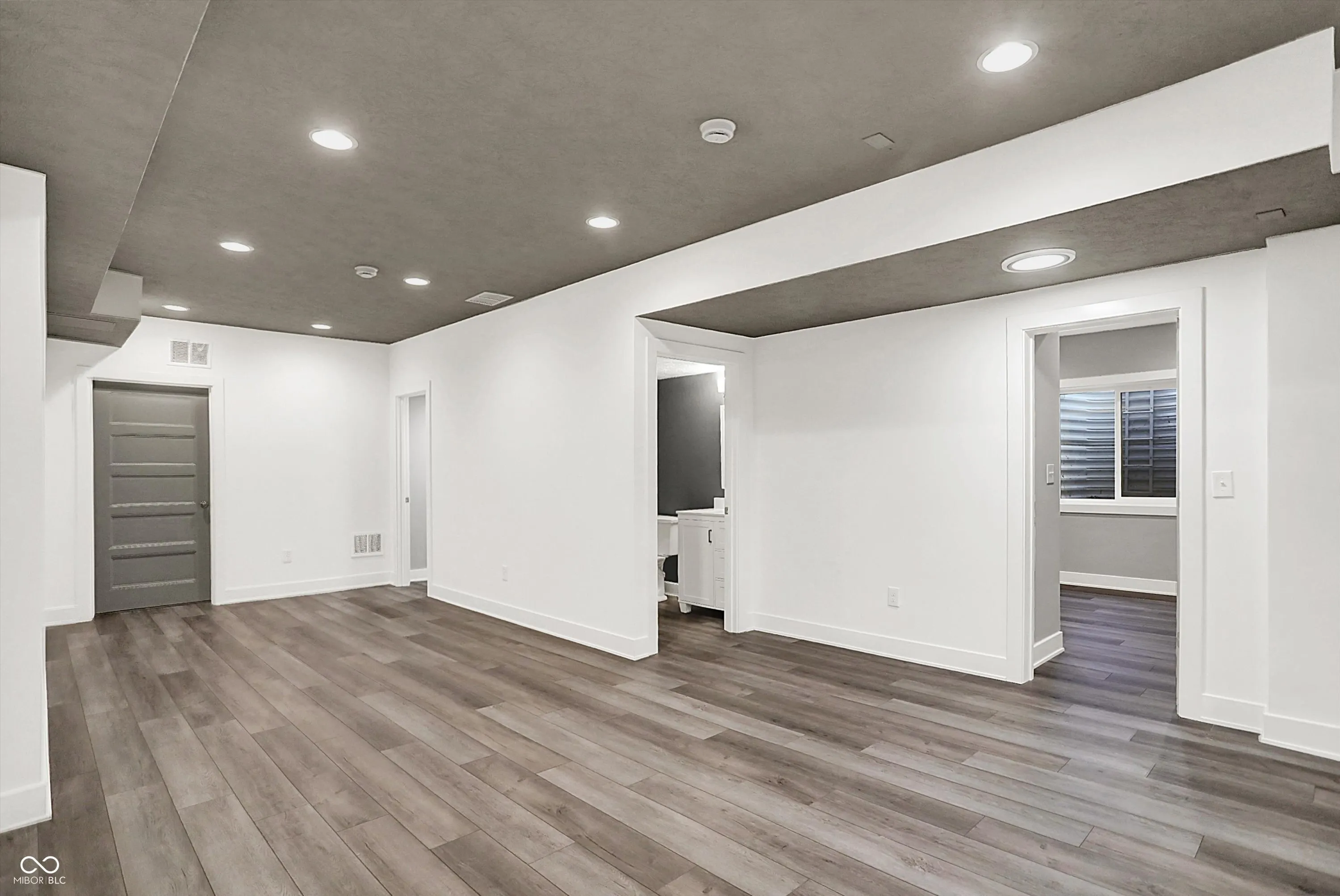 Fishers, Indiana 46055, United States, 5 Bedrooms Bedrooms, ,4 BathroomsBathrooms,Residential,Pending,7747