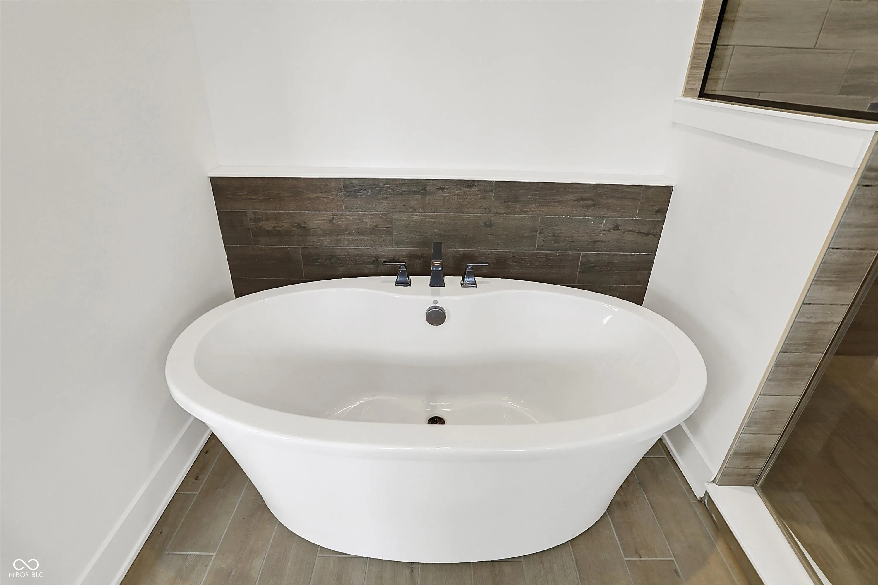 Fishers, Indiana 46055, United States, 5 Bedrooms Bedrooms, ,4 BathroomsBathrooms,Residential,Pending,7747