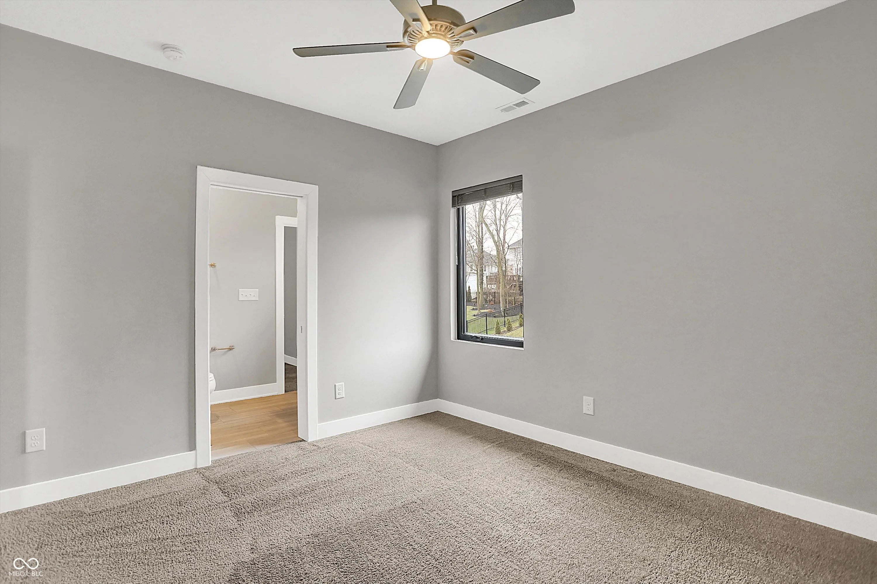 Fishers, Indiana 46055, United States, 5 Bedrooms Bedrooms, ,4 BathroomsBathrooms,Residential,Pending,7747