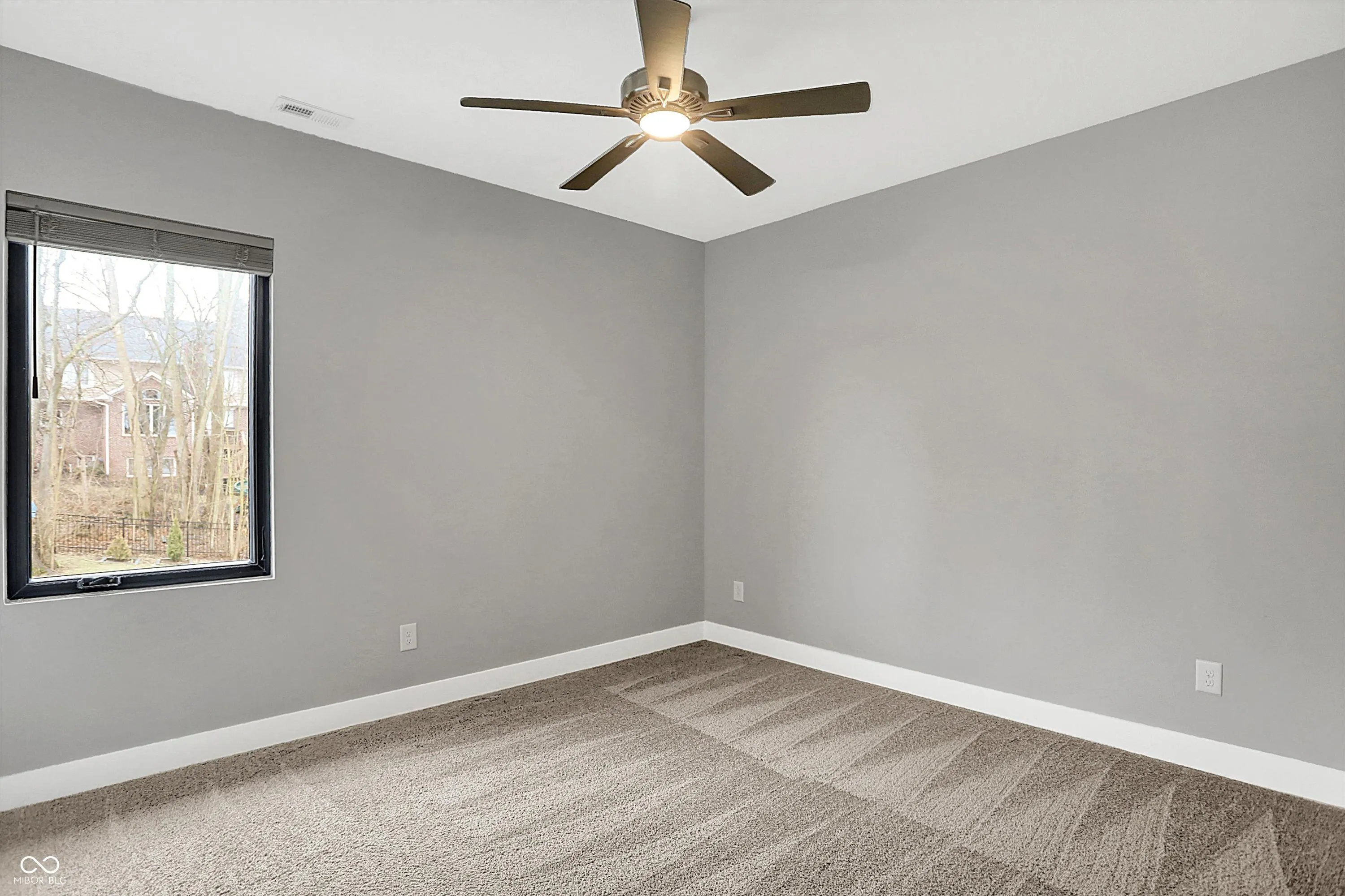 Fishers, Indiana 46055, United States, 5 Bedrooms Bedrooms, ,4 BathroomsBathrooms,Residential,Pending,7747