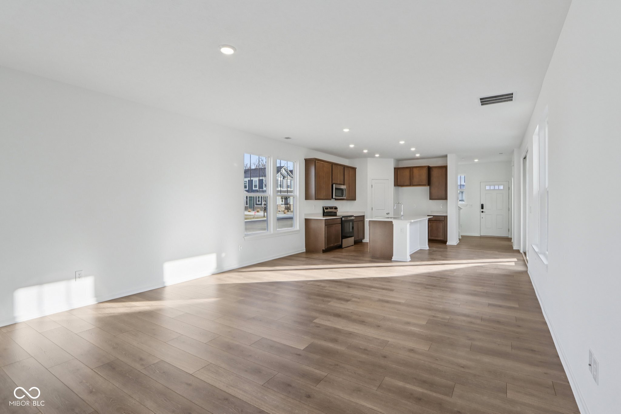 16000 Tharp Woods Drive