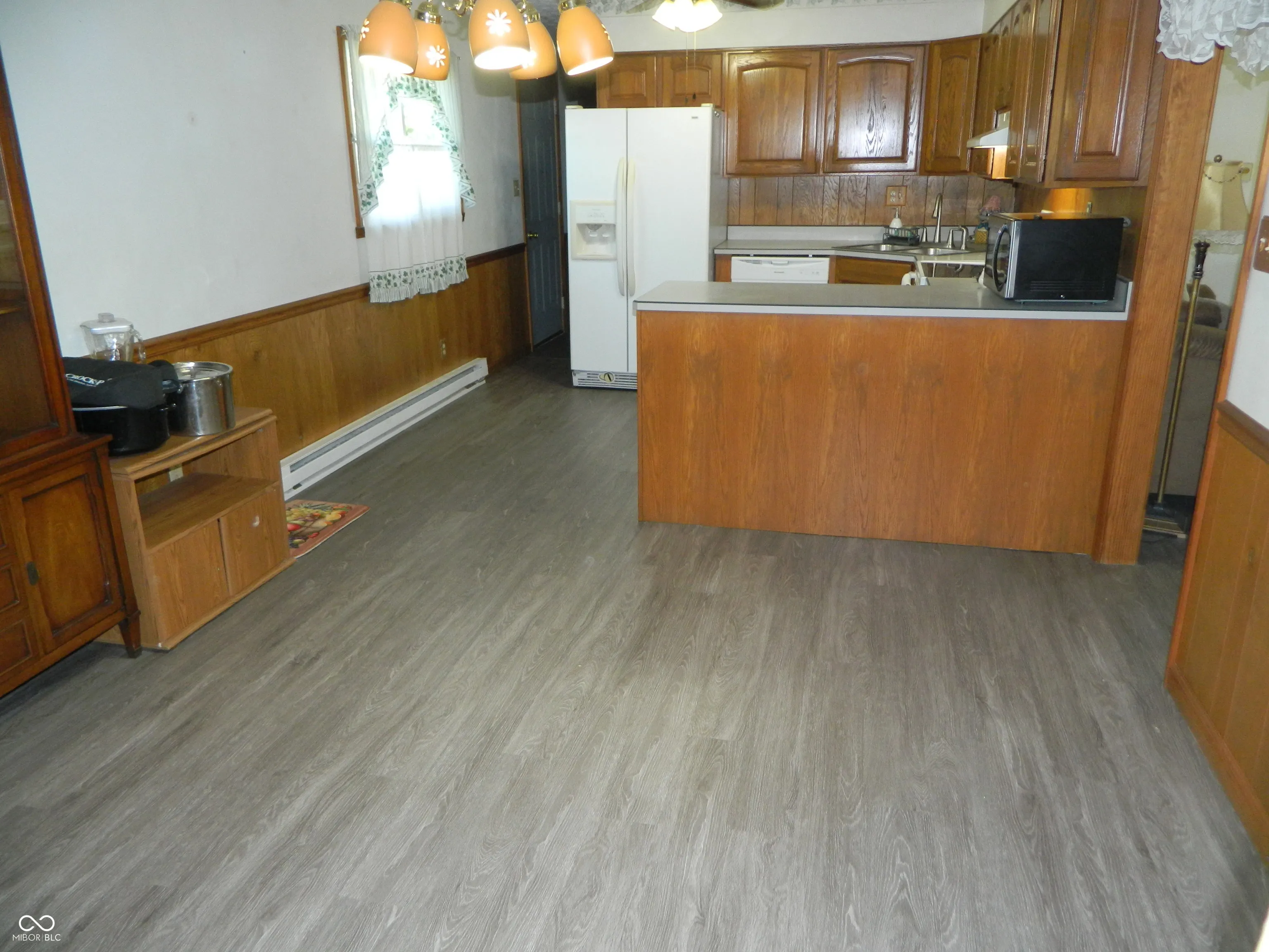 Greensburg, Indiana 47240, United States, 4 Bedrooms Bedrooms, ,2 BathroomsBathrooms,Residential,Active,219103