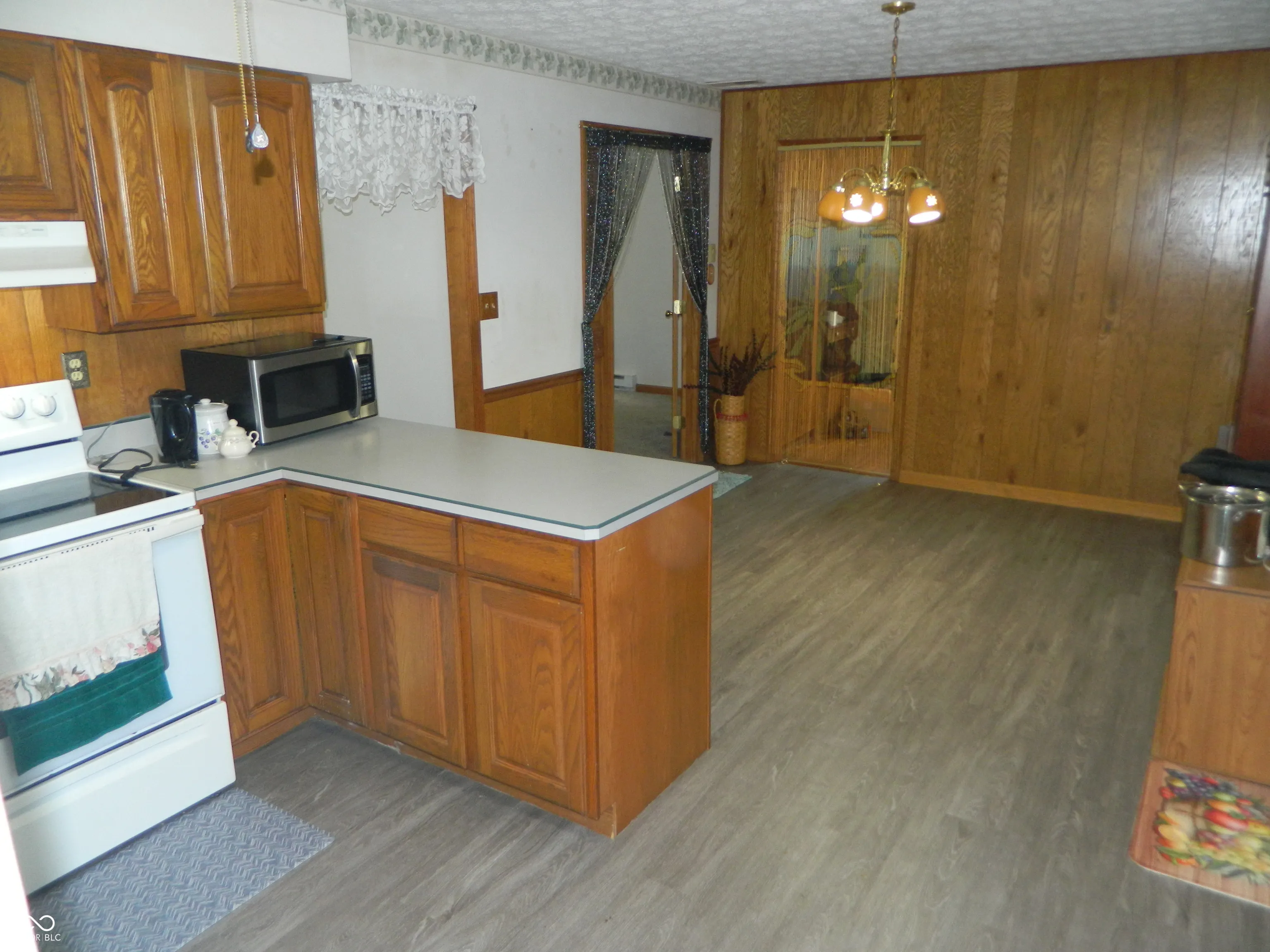 Greensburg, Indiana 47240, United States, 4 Bedrooms Bedrooms, ,2 BathroomsBathrooms,Residential,Active,219103