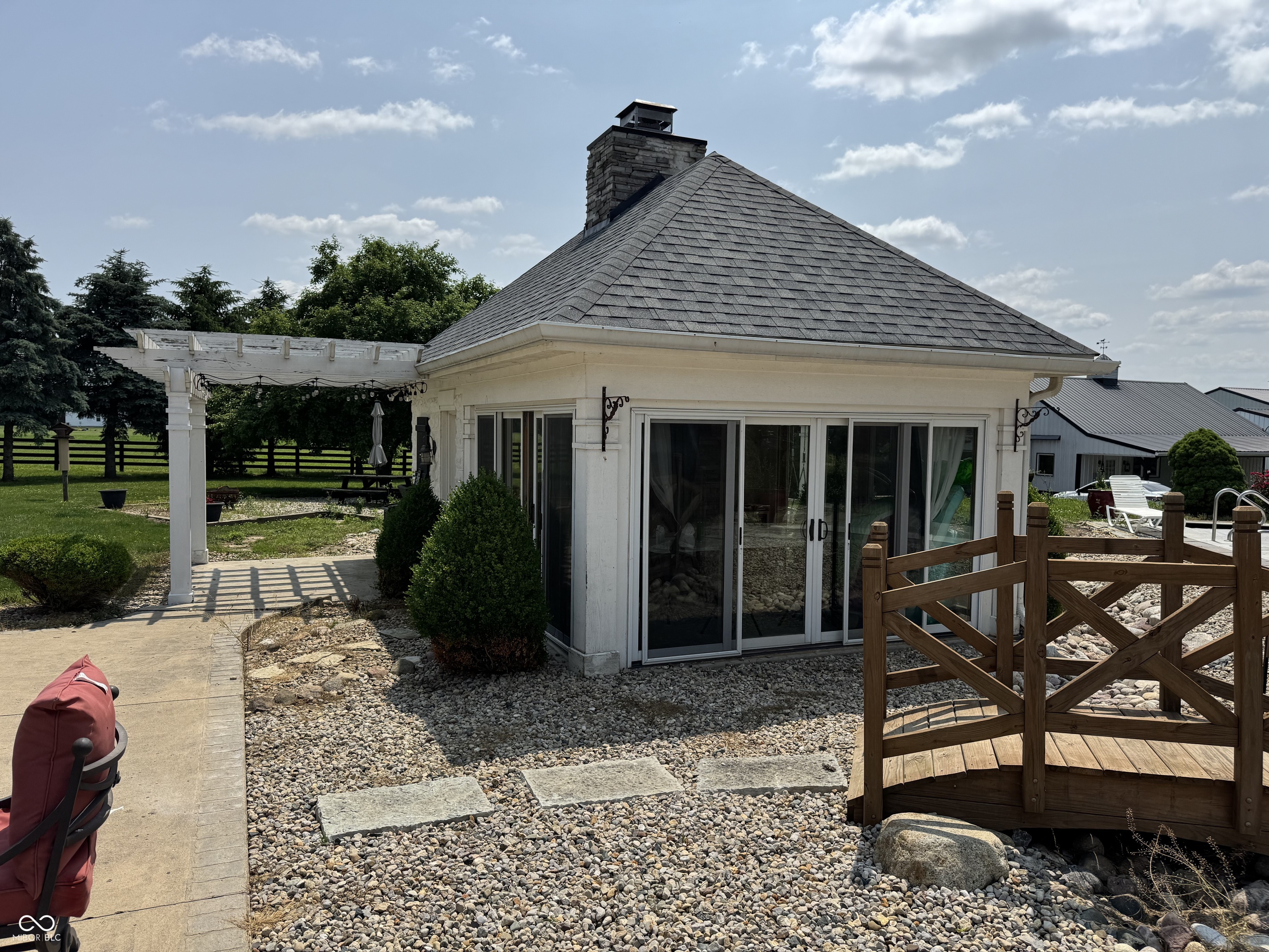 115 W State Road 38