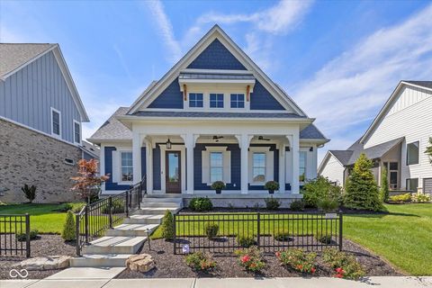 Photo of 14980 Oak Hollow Lane E, Carmel, IN 46033 (MLS # 22062248)