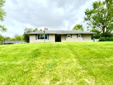 2221 E 35th Street, Anderson, IN 46013 - MLS#: 22038643