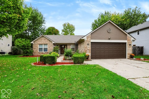 Photo of 7328 Red Rock RD, Indianapolis, IN 46236 (MLS # 22131724)