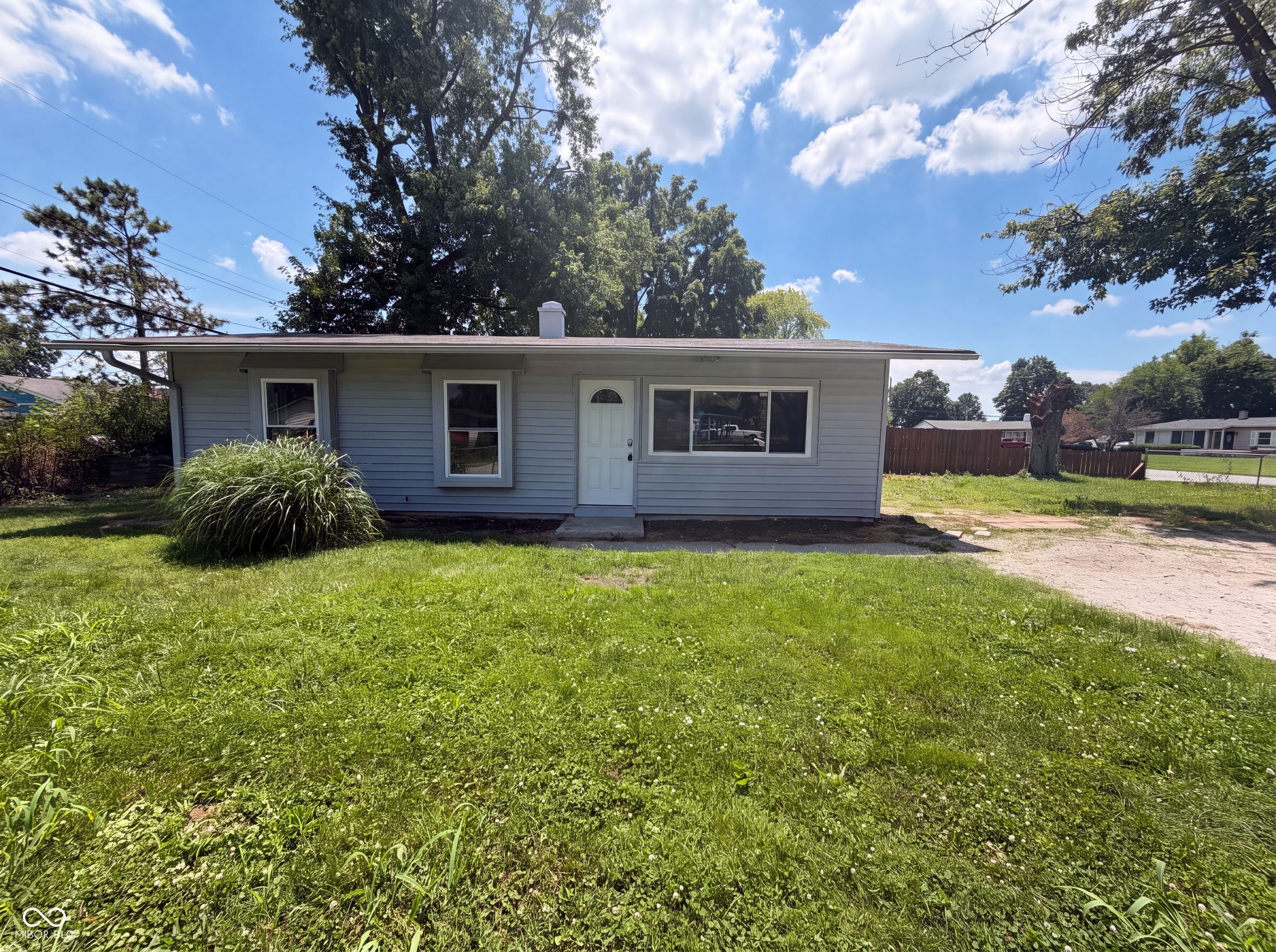 Photo 1 of 17 — 3125 Midvale Drive, Indianapolis, IN 46222