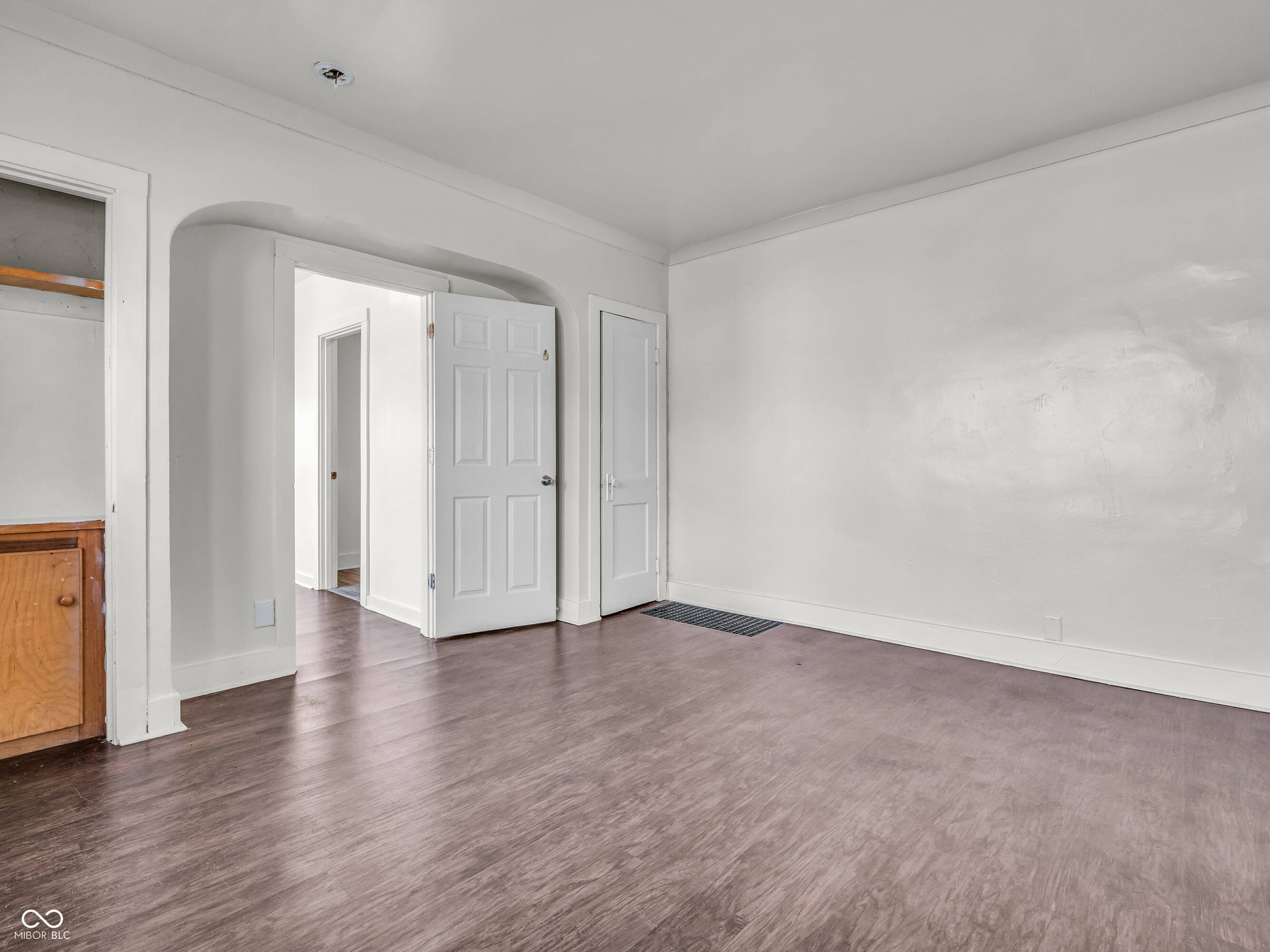 3178 N Capitol Avenue