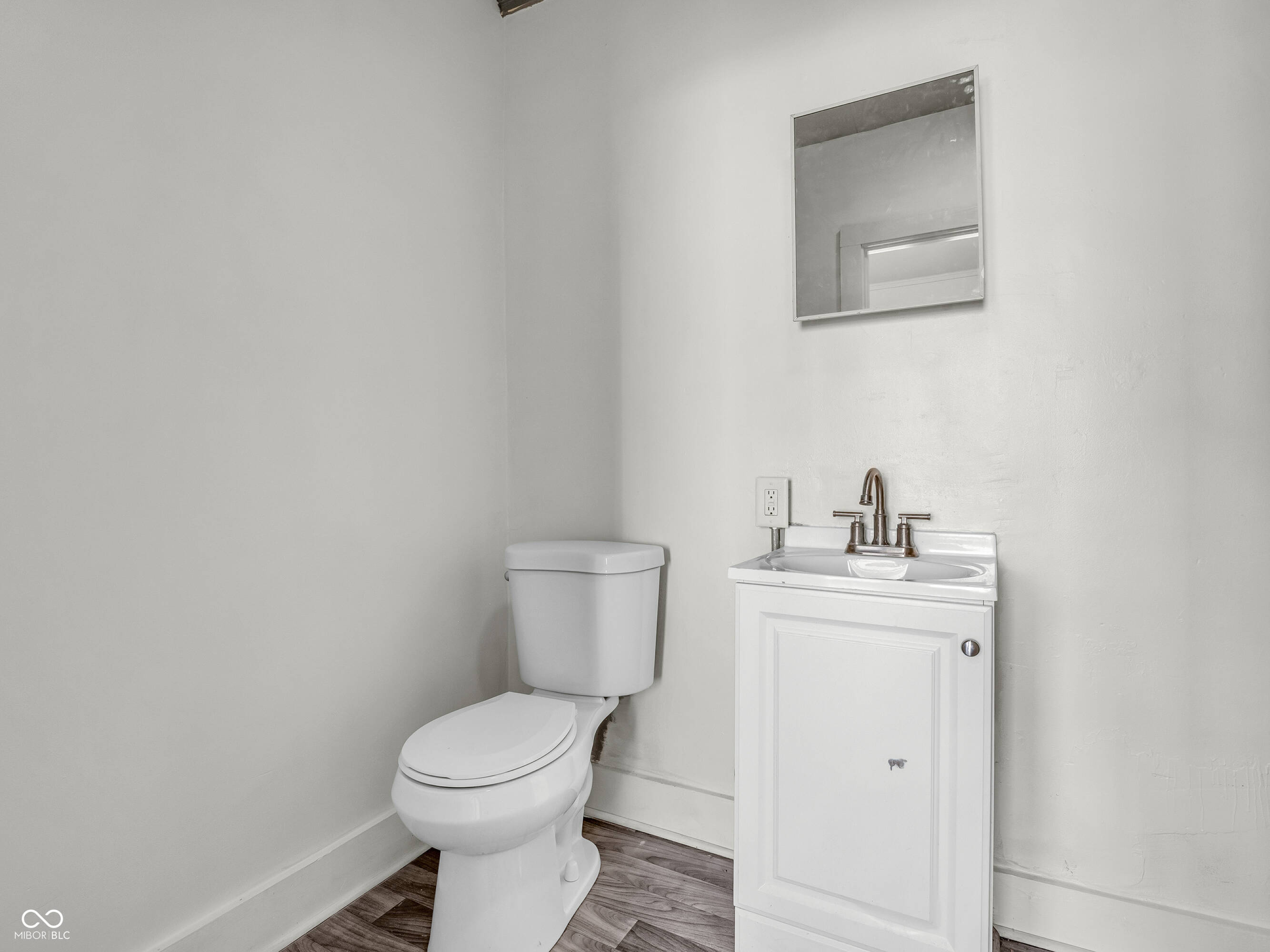 3178 N Capitol Avenue