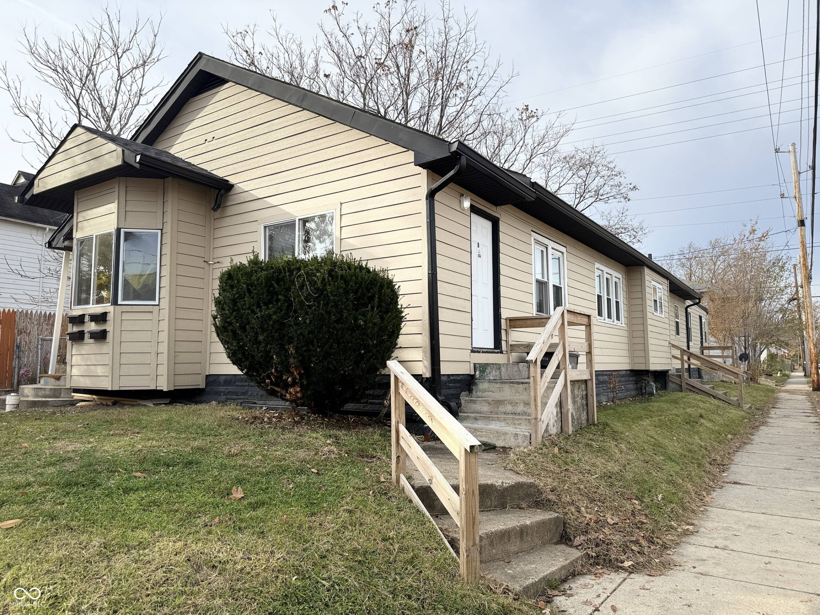 3178 N Capitol Avenue