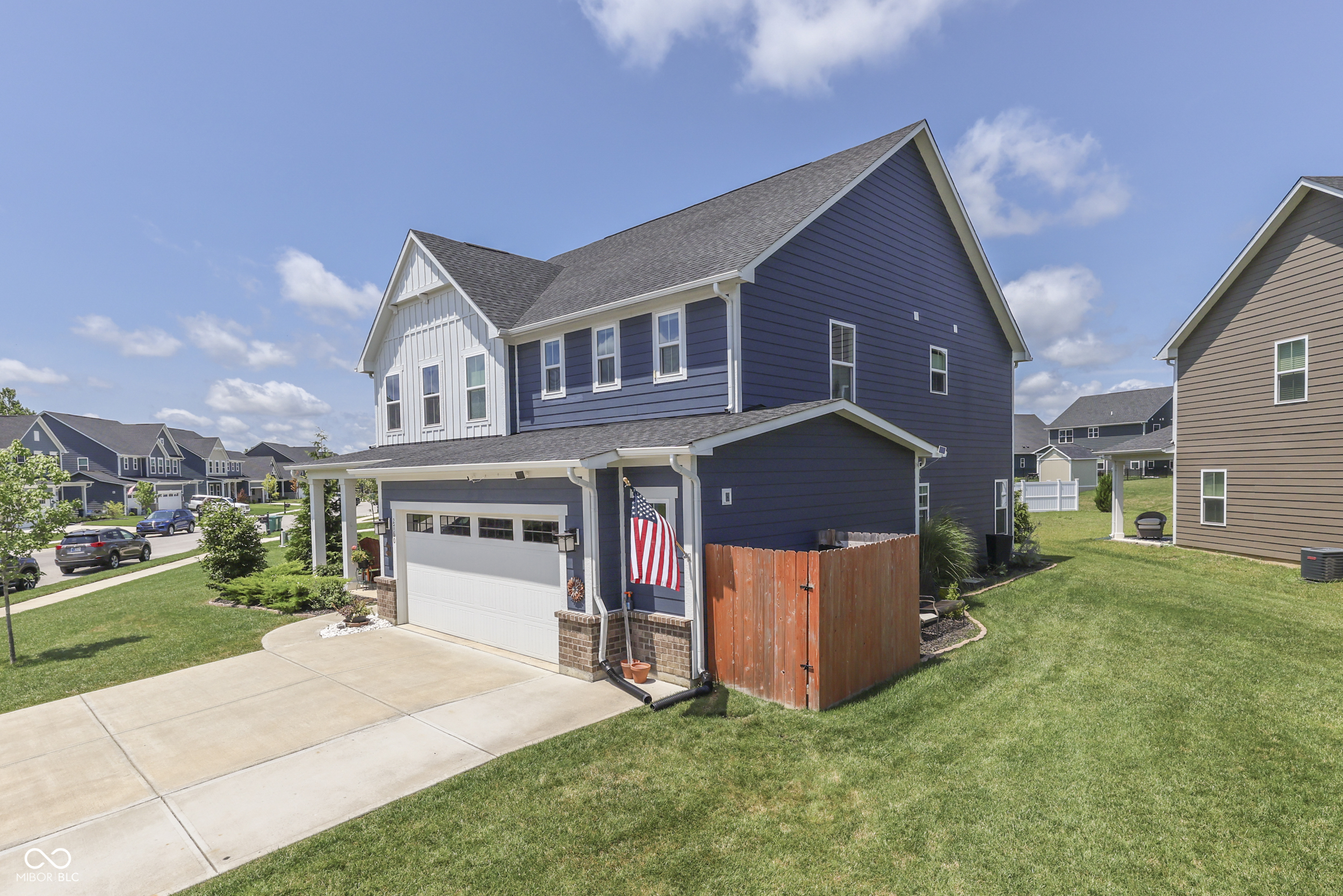 2760 Grayber Lane