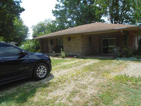 Photo of 2710 S Kenyon Drive, Indianapolis, IN 46203 (MLS # 22117297)