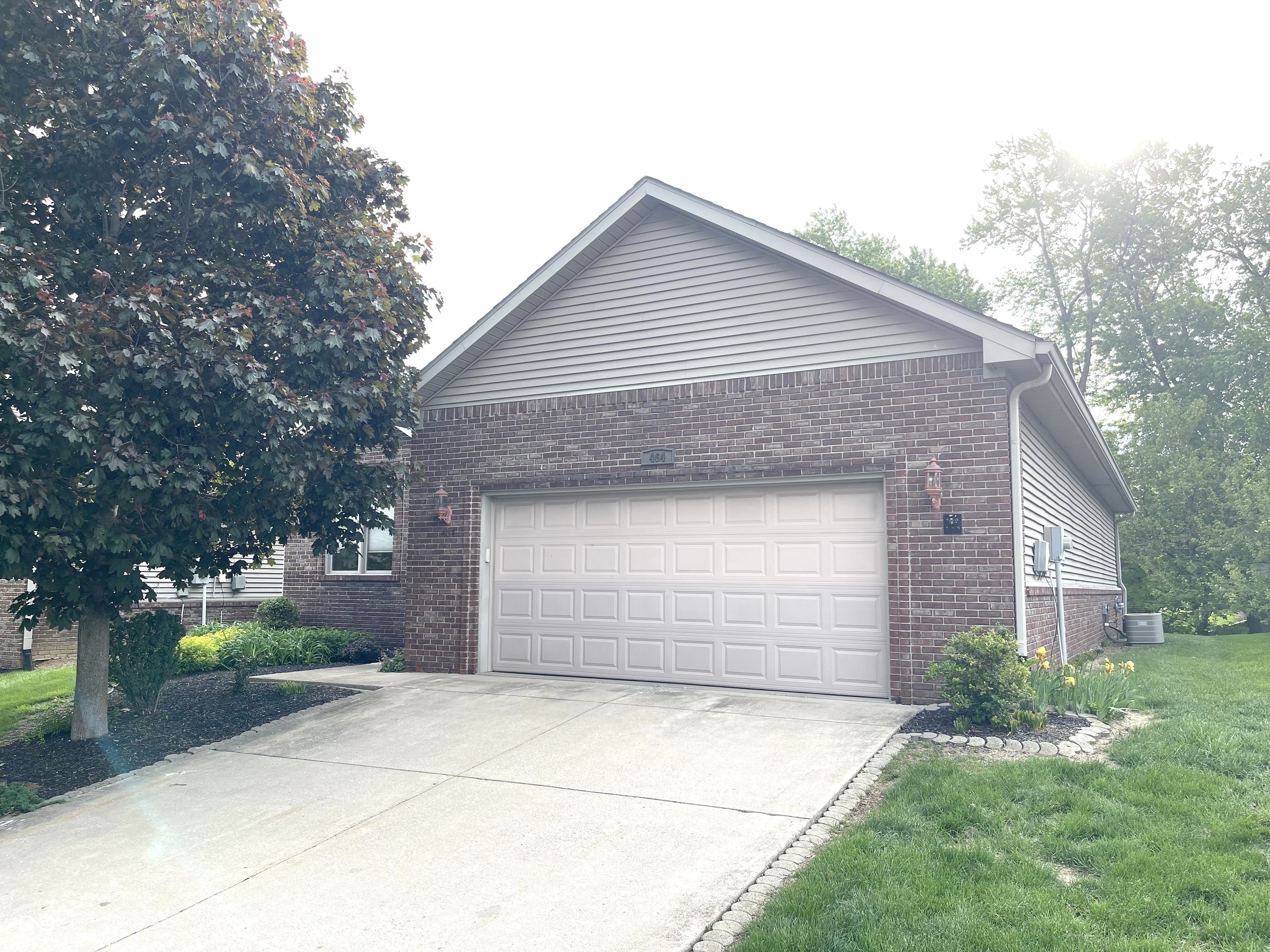 464 Glenview Drive