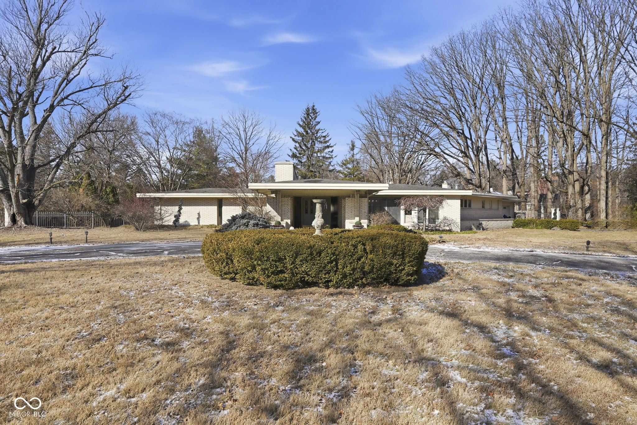 7220 N Illinois Street