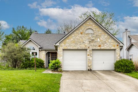 Photo of 3239 Village Park North Drive, Carmel, IN 46033 (MLS # 22095236)