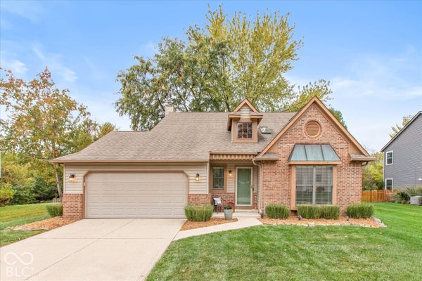 10676 NORTHHAMPTON DR, FISHERS, IN 46038 - Image 4eb98f6ca0e87c80de7cbac51bcce585/3240044085