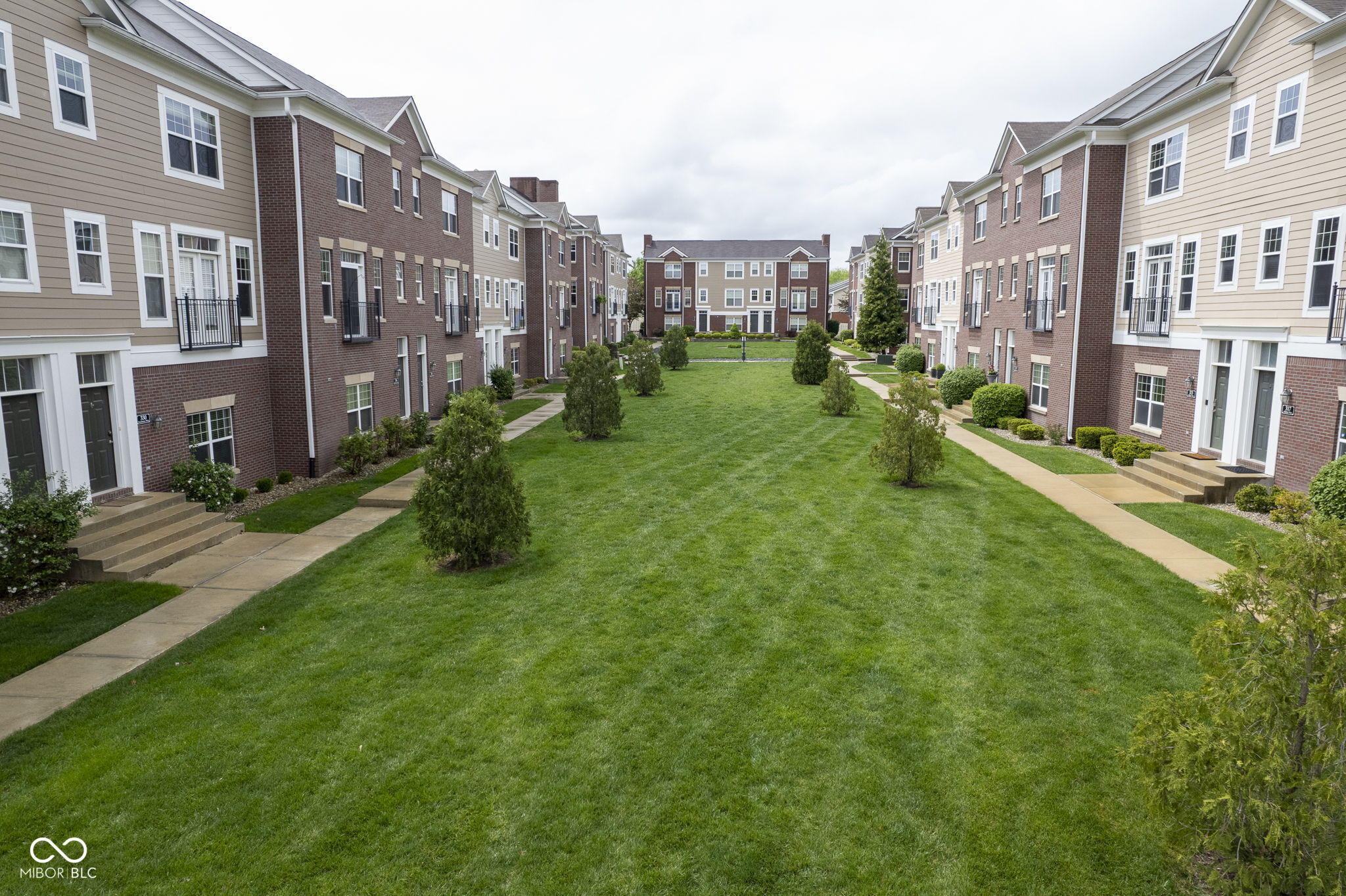 360 Neuman Way